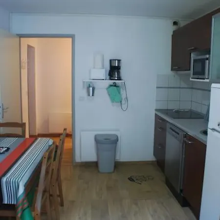 Ha-py Friends Apartamento Campan